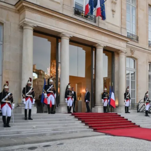 Les grandes manœuvres