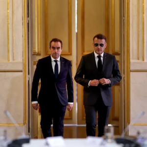 Ils nous étranglent